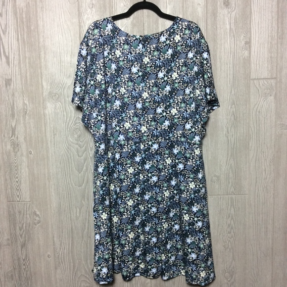1 LEFT - NWT LOFT Blue Floral Dress PLUS SIZE 26 - Picture 7 of 7